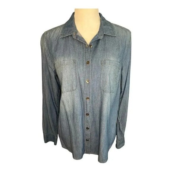 Sonoma Tops - Sonoma Women’s Petite Medium‎ “The Everyday Shirt” Denim Button Down
